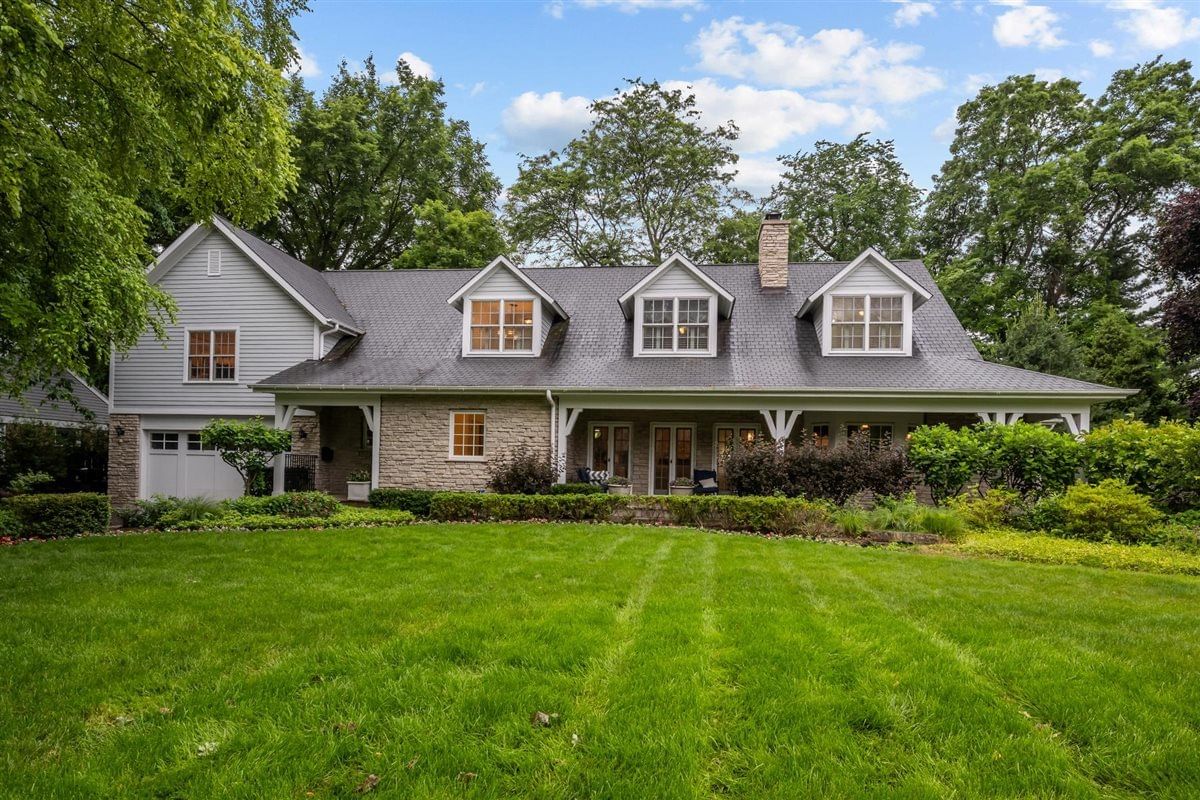 644 Beaver Road, Glenview, IL 60025 — exterior view
