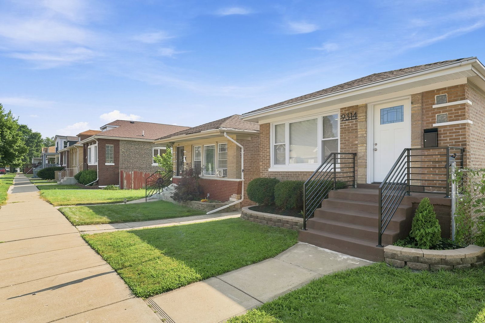 9314 S Colfax Avenue, Chicago, IL 60617 — exterior view