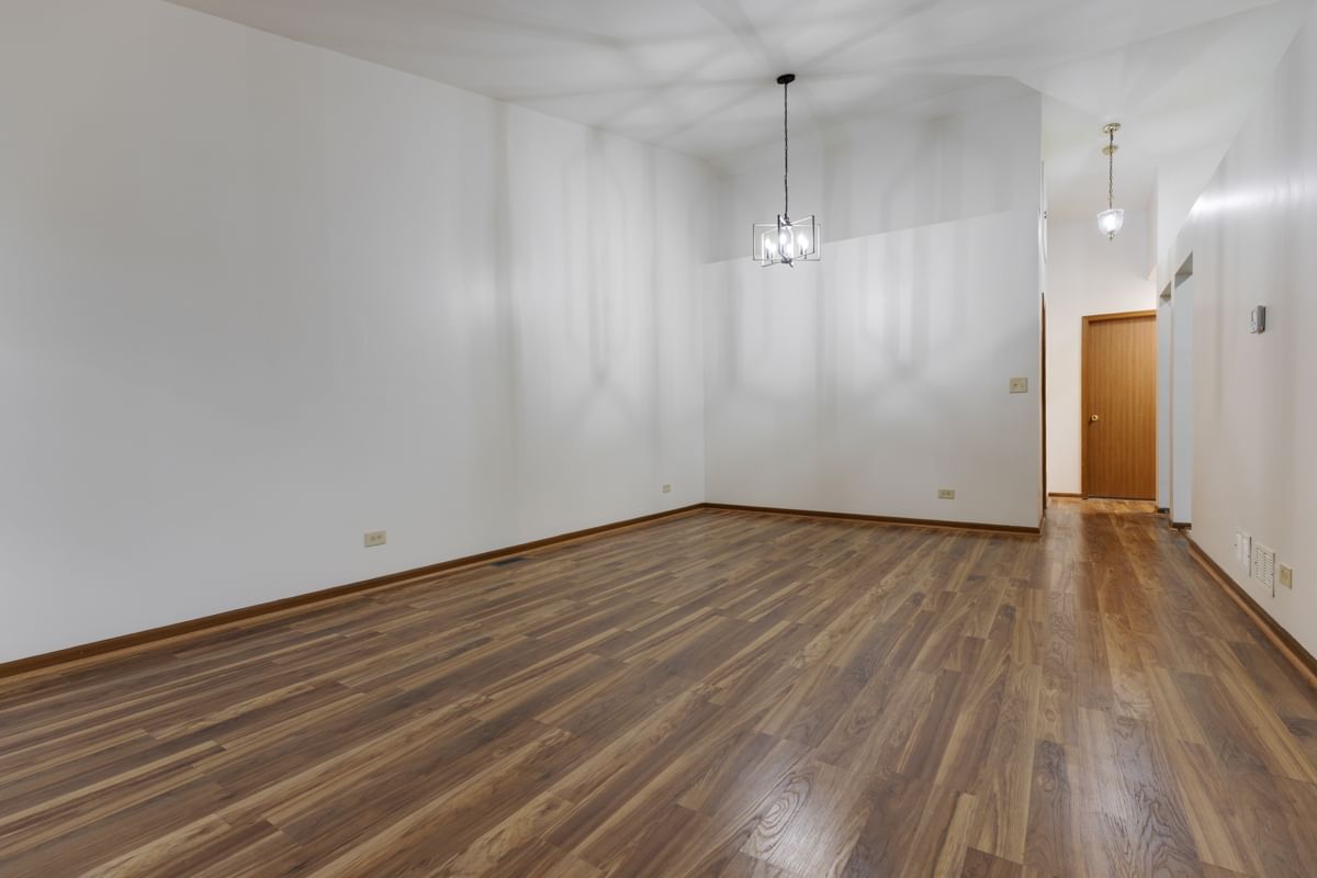 1791 BARNHILL Drive, Mundelein, IL 60060 — kitchen view
