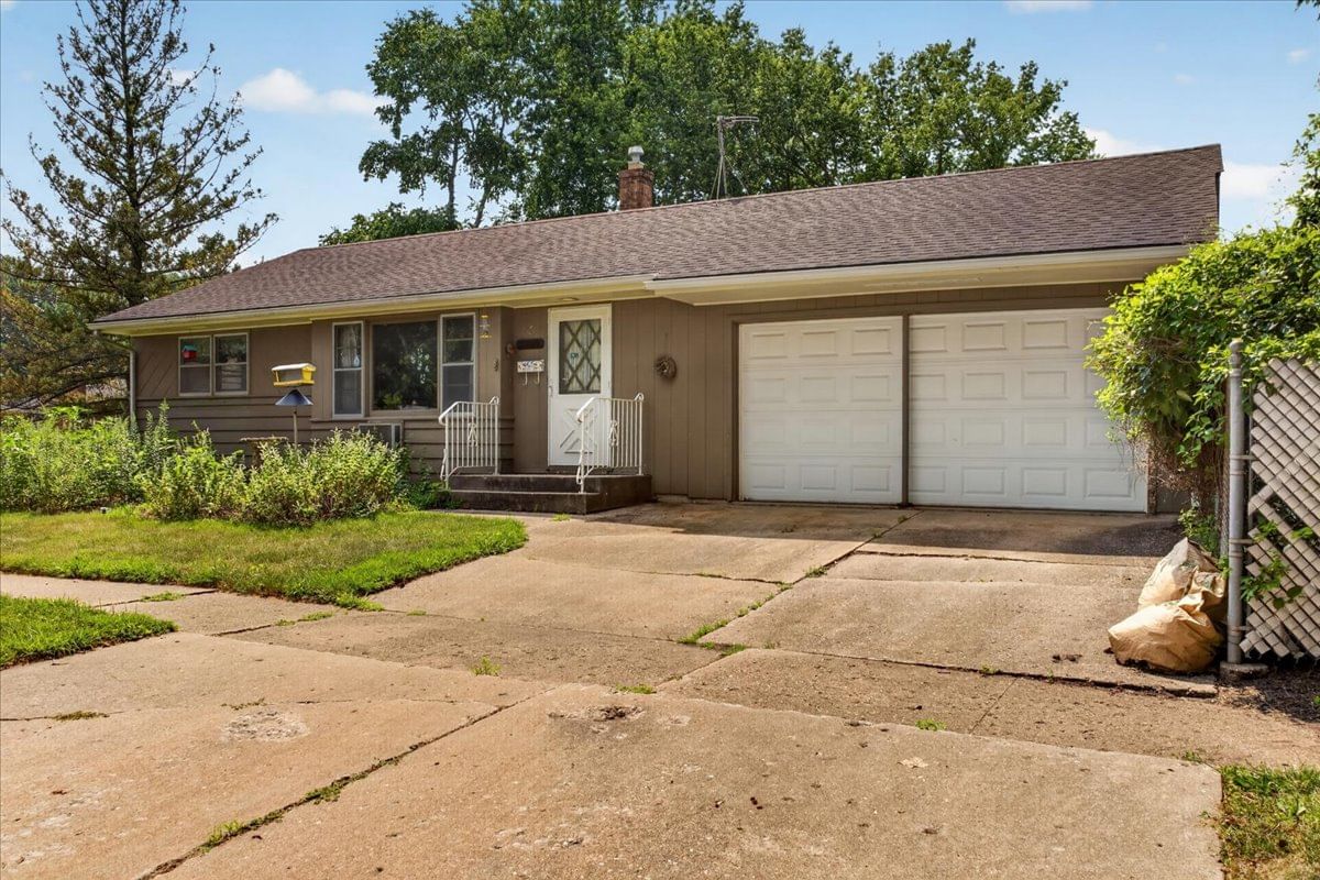 2804 N Winnebago Street, Rockford, IL 61103 — kitchen view