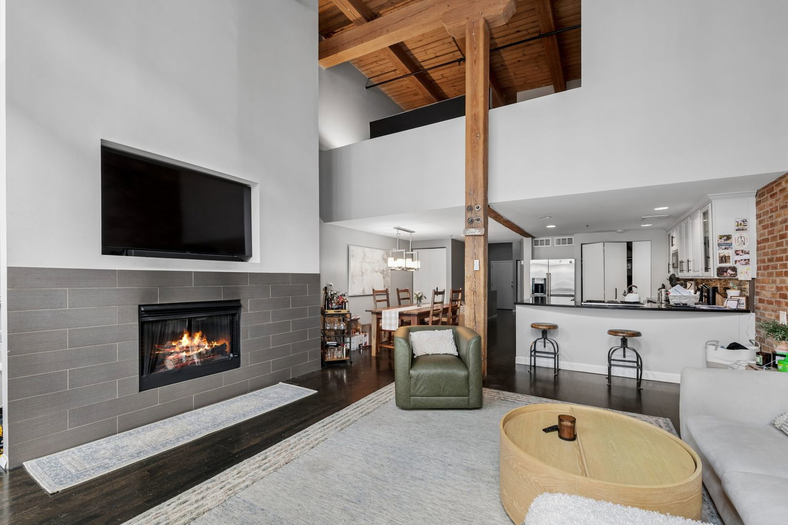 1000 W WASHINGTON Boulevard #430, Chicago, IL 60607 — kitchen view