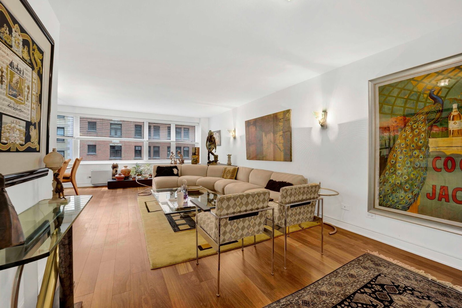850 N DeWitt Place #7K, Chicago, IL 60611 — kitchen view