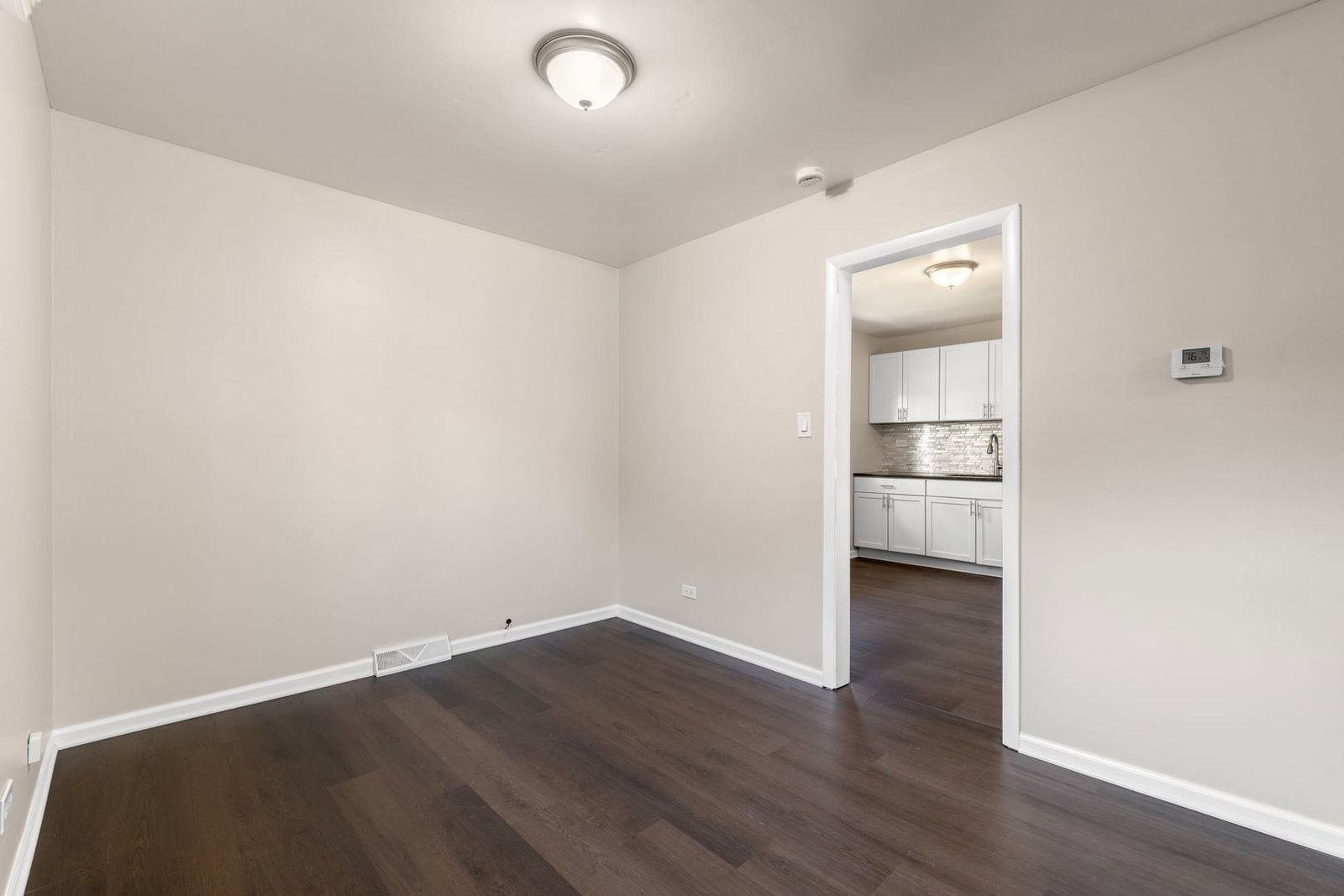 3308 Birchwood Drive, Hazel Crest, IL 60429 — kitchen view