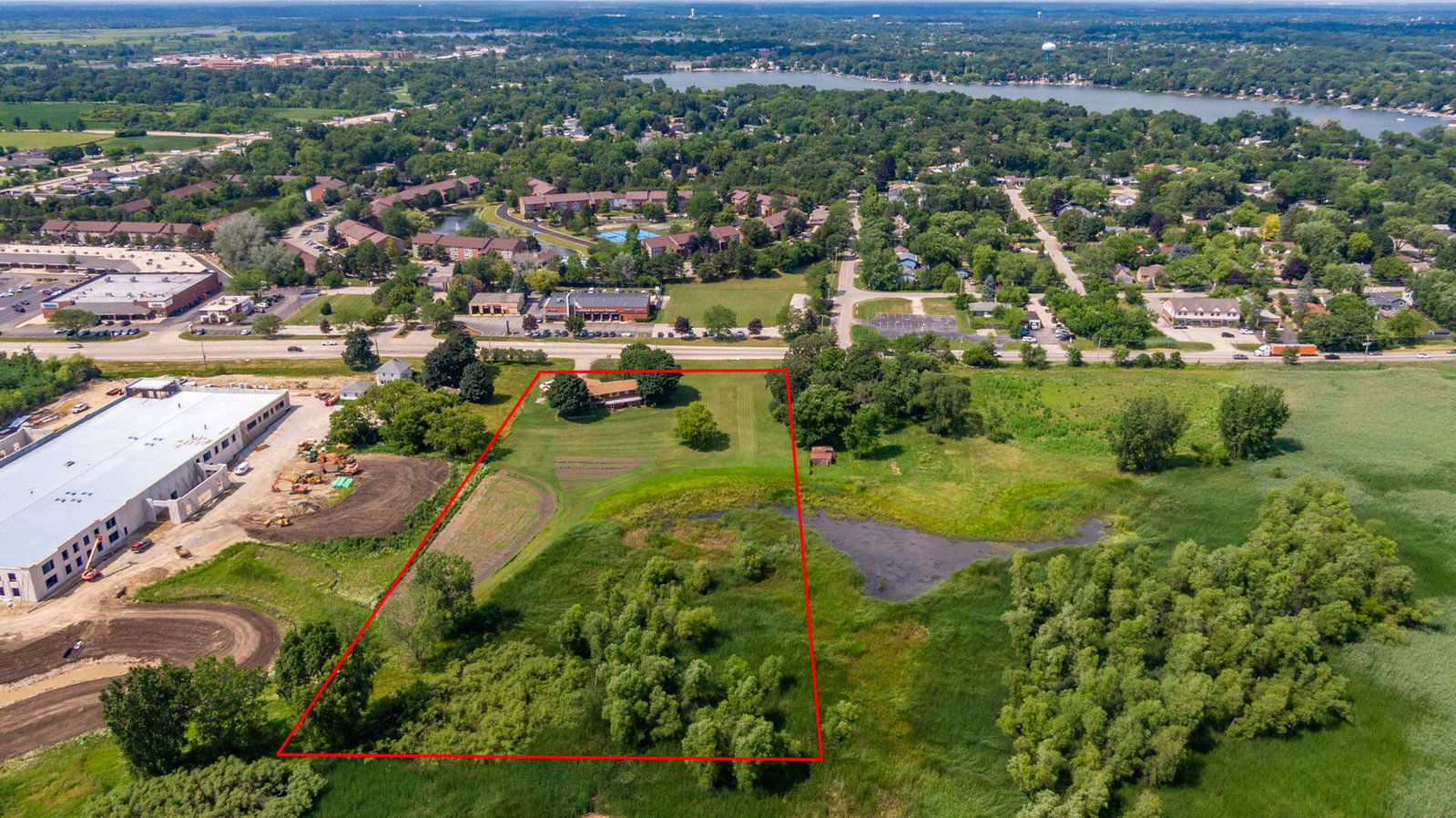 18745 W IL  120 Route, Grayslake, IL 60030 — living view