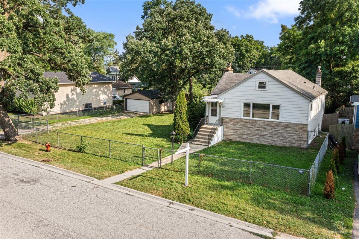 29 Glenwood Drive, Round Lake Beach, IL 60073 — exterior view