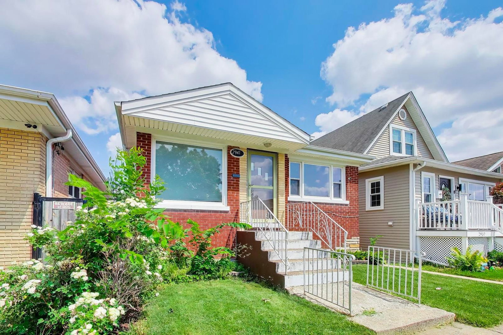 2941 N Rutherford Avenue, Chicago, IL 60634 — exterior view