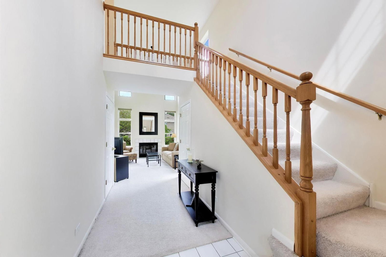 340 S Jewel Court, Palatine, IL 60074 — kitchen view