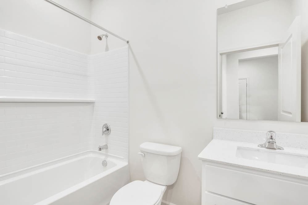 25526 W Sandalwood Lane, Plainfield, IL 60544 — kitchen view