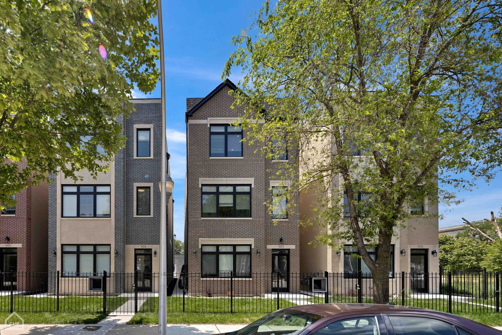 3920-34 S Calumet Avenue, Chicago, IL 60653 — kitchen view