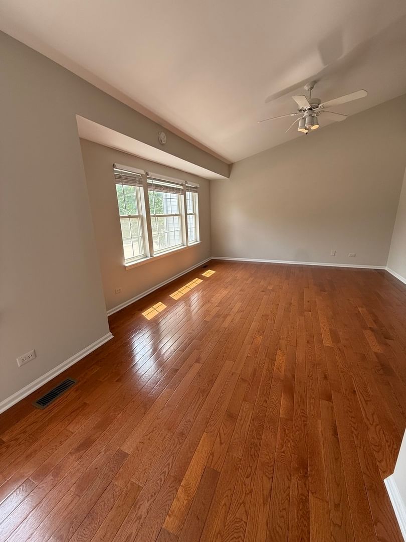 2442 Madiera Lane, Buffalo Grove, IL 60089 — bedrooms view