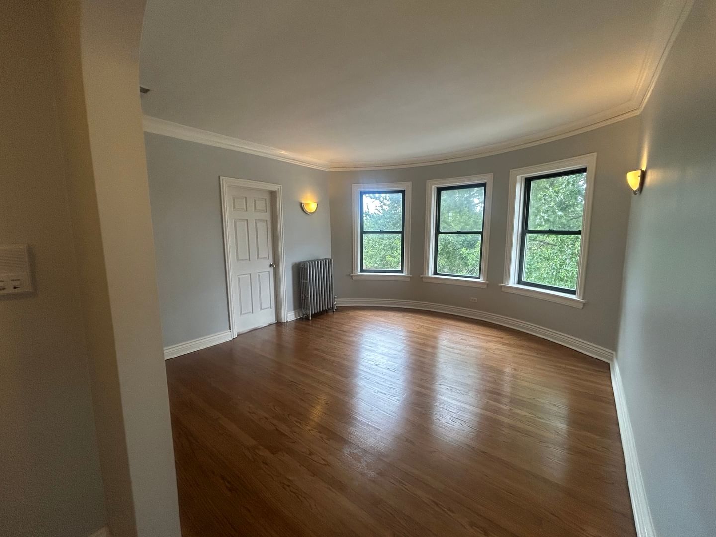 4434 W GUNNISON Avenue #3, Chicago, IL 60630 — exterior view