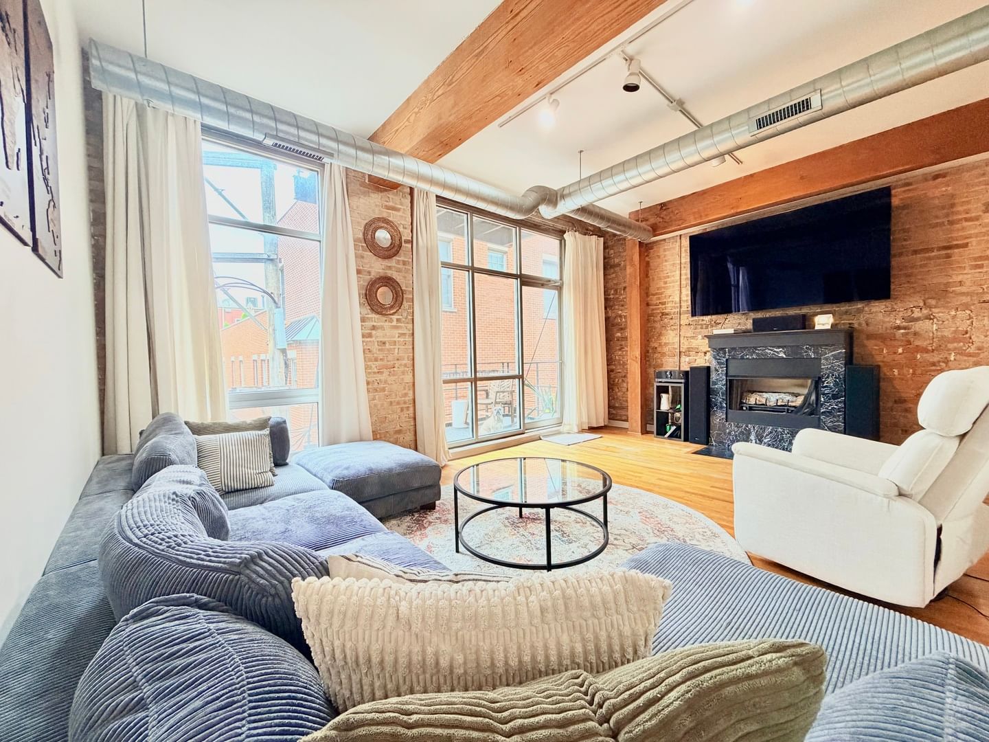 1344 W Madison Street #302, Chicago, IL 60607 — exterior view