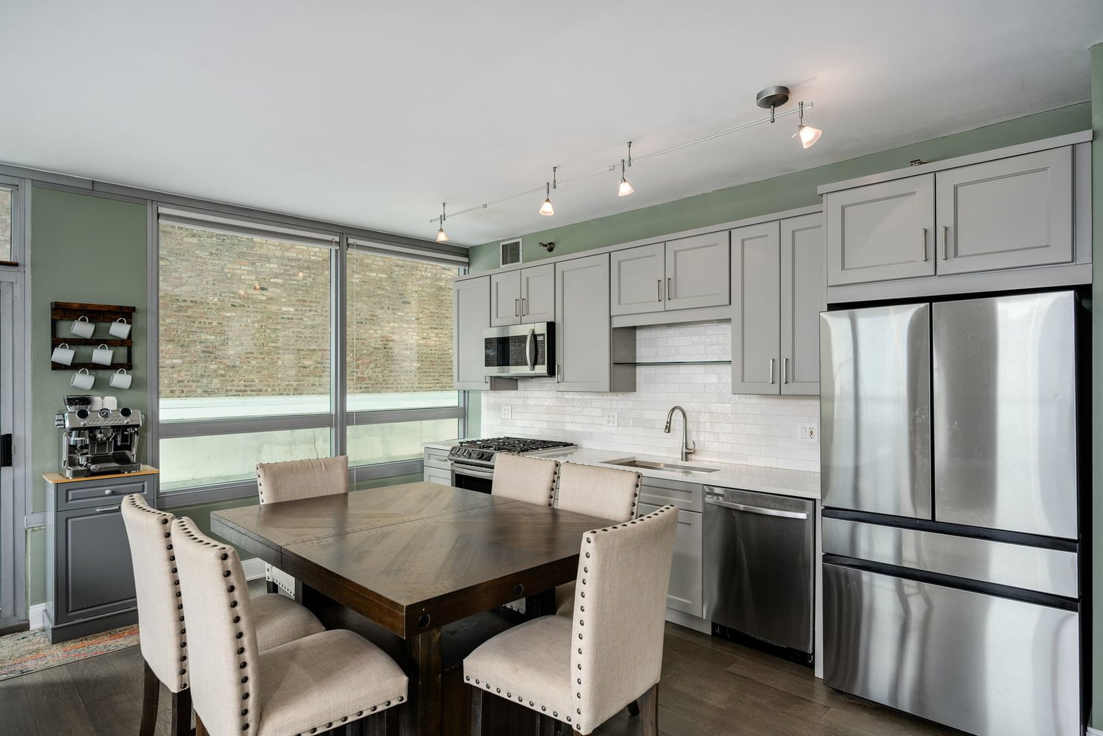 701 S Wells Street #804, Chicago, IL 60607 — kitchen view