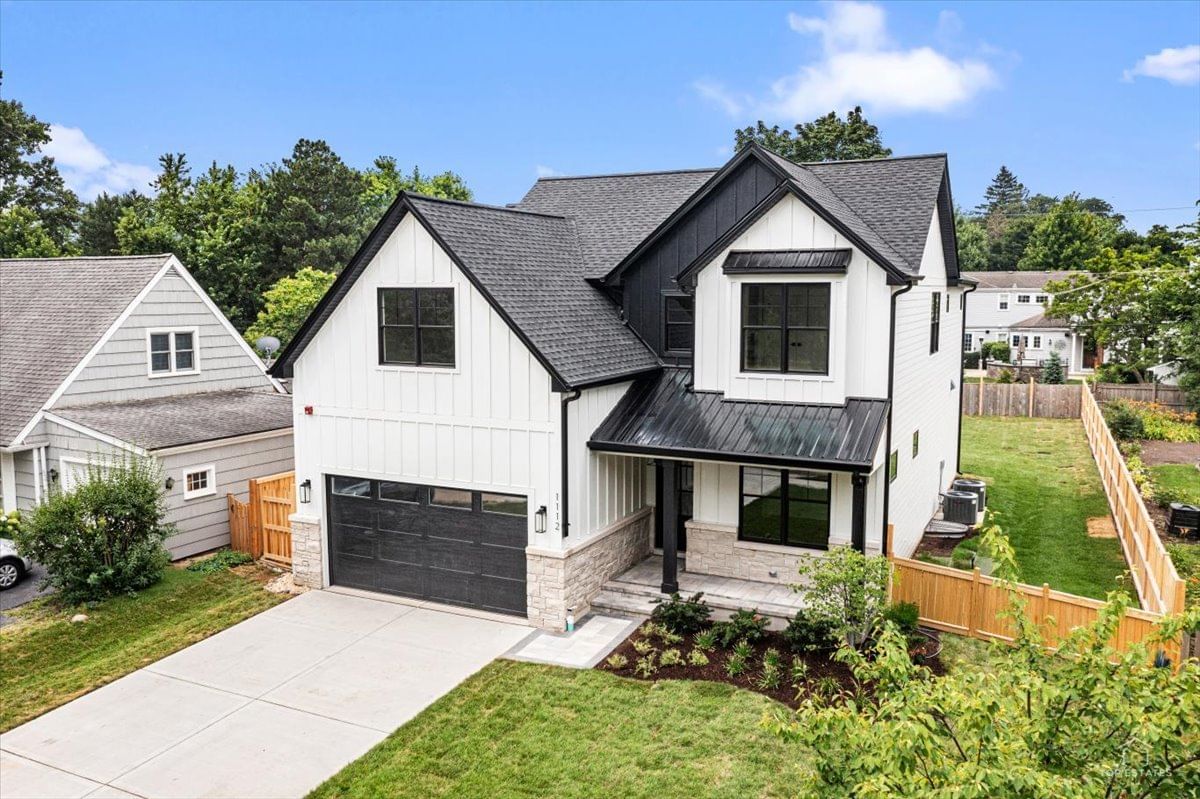 1112 Cedar Lane, Northbrook, IL 60062 — kitchen view