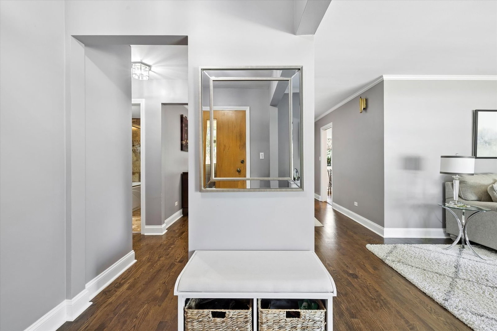 404 S See Gwun Avenue, Mount Prospect, IL 60056 — kitchen view