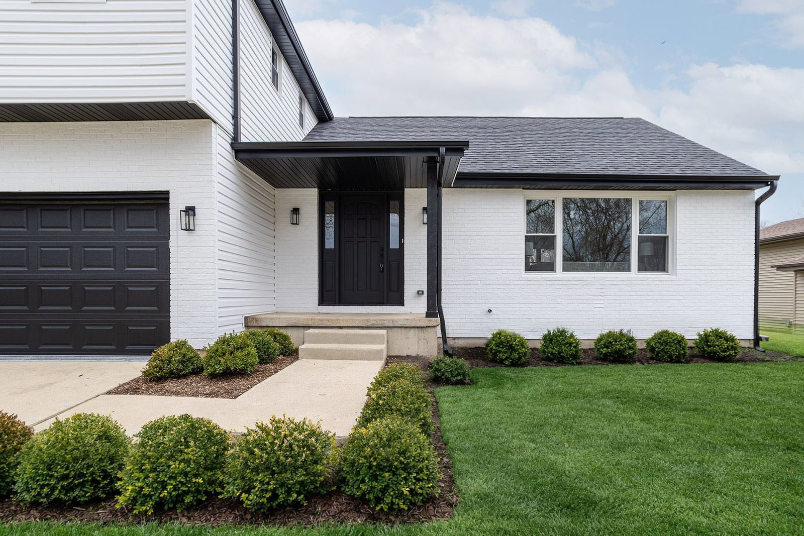 530 Cumberland Trail, Elgin, IL 60123 — exterior view