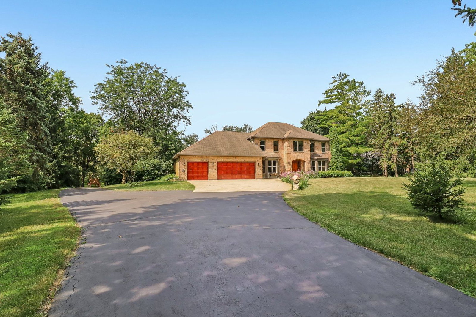 31W003 Irving Park Road, Elgin, IL 60120 — exterior view