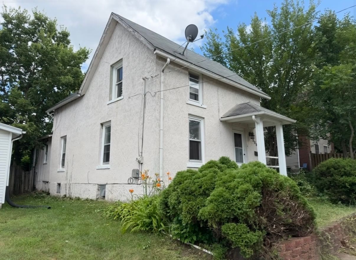 309 Adams Street, Rockford, IL 61107 — exterior view