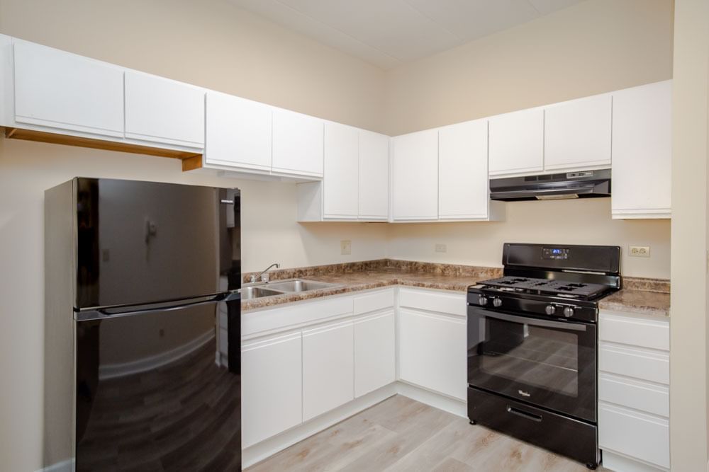 4752 S Wabash Avenue #106, Chicago, IL 60615 — exterior view