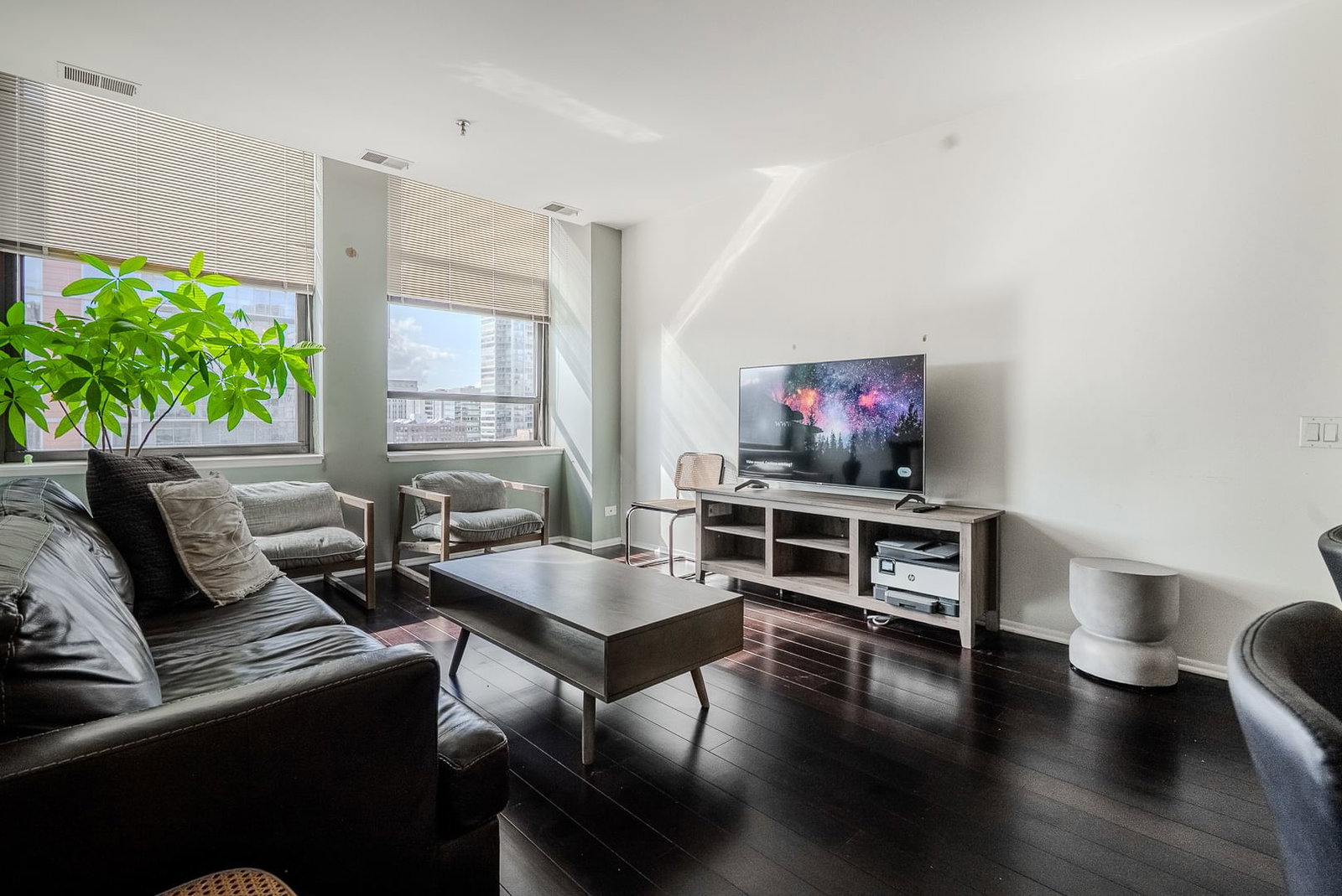 780 S Federal Street #906, Chicago, IL 60605 — exterior view
