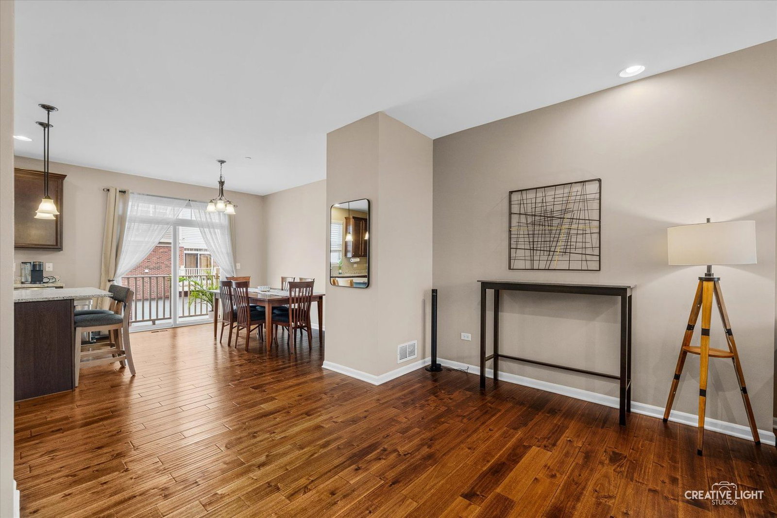 2951 Henley Lane, Naperville, IL 60540 — kitchen view