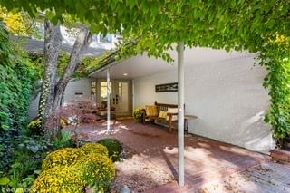 235 Moraine Road, Highland Park, IL 60035 — kitchen view