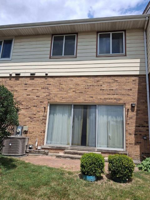 8805 44th Place, Brookfield, IL 60513 — exterior view