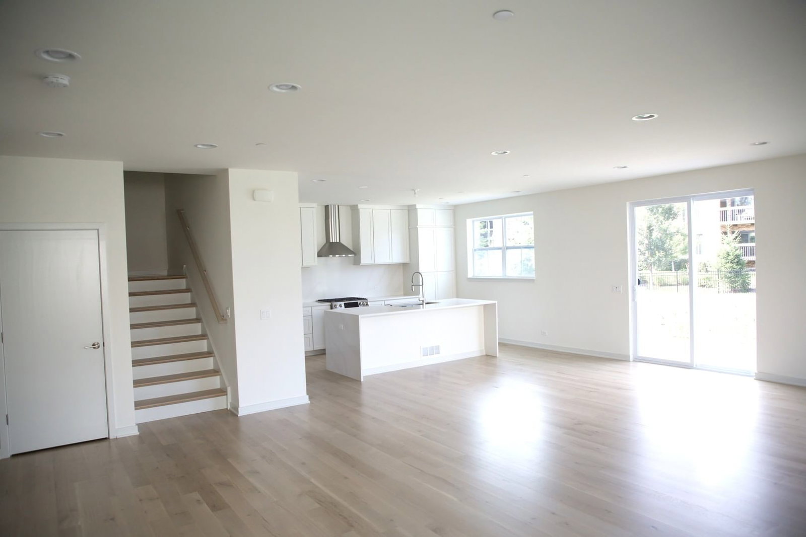 3708 Provenance Way #3708, Northbrook, IL 60062 — kitchen view
