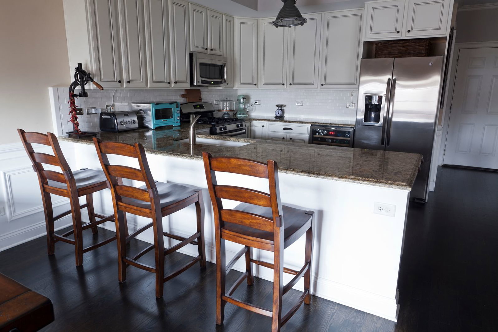 2213 Maple Hill  #2213, Downers Grove, IL 60515 — kitchen view
