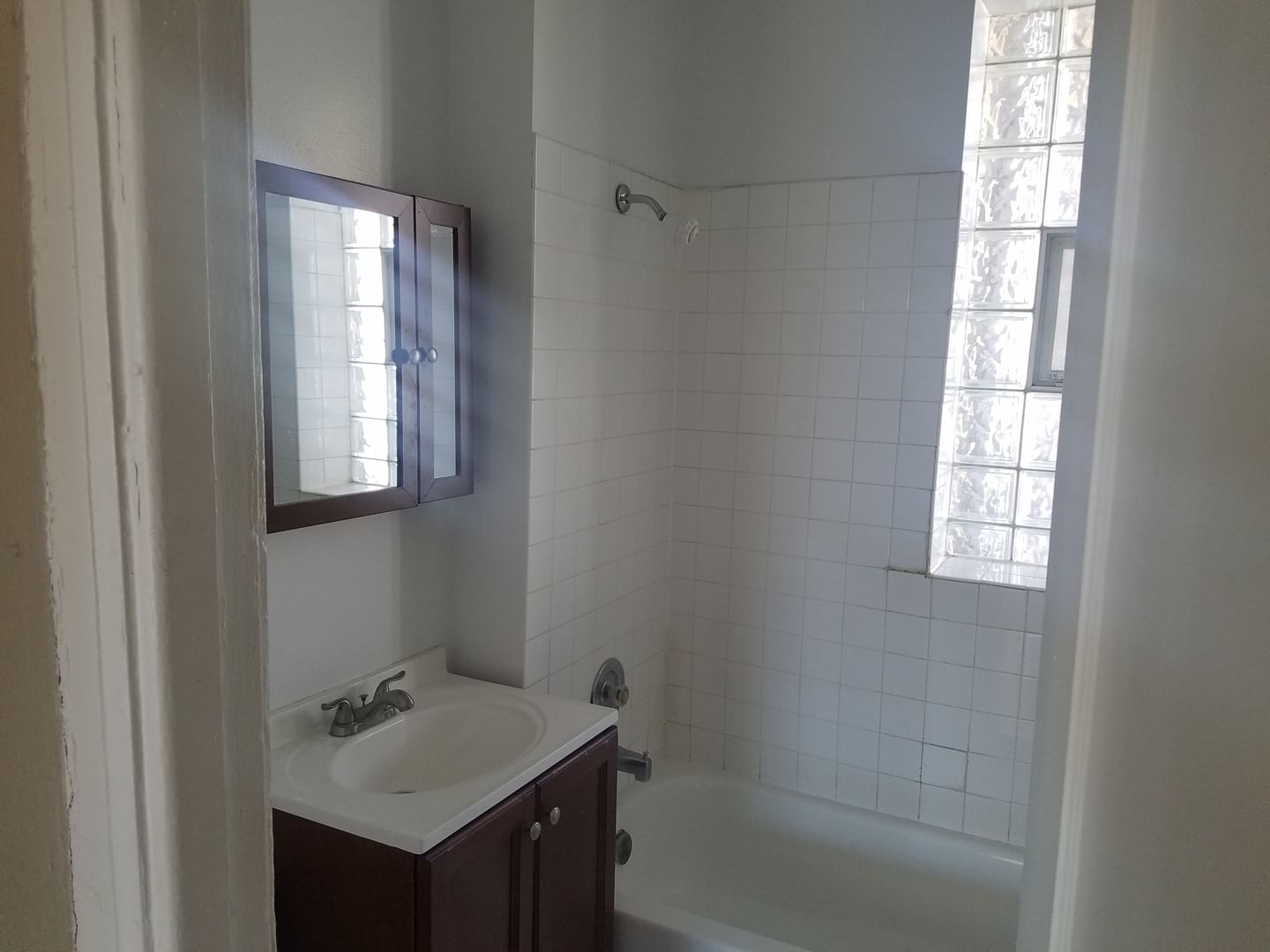 5152 S King Drive #3, Chicago, IL 60615 — bedrooms view