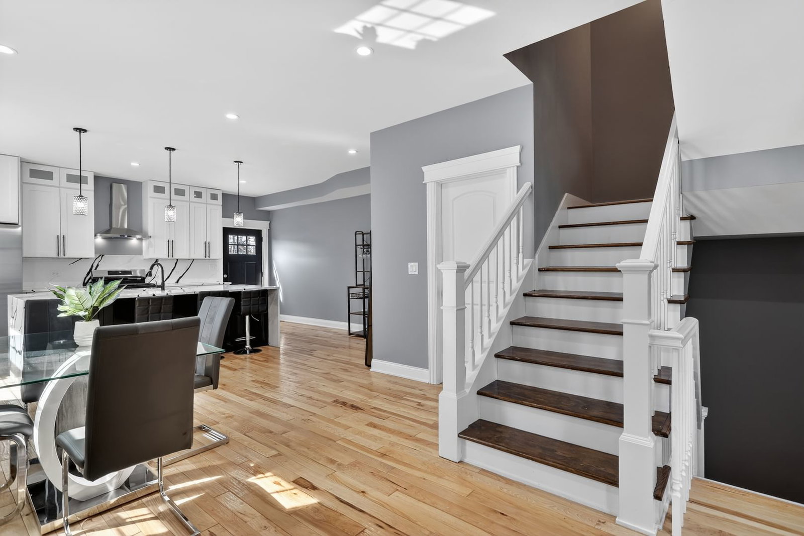 1610 S Fifth Avenue, Maywood, IL 60153 — kitchen view