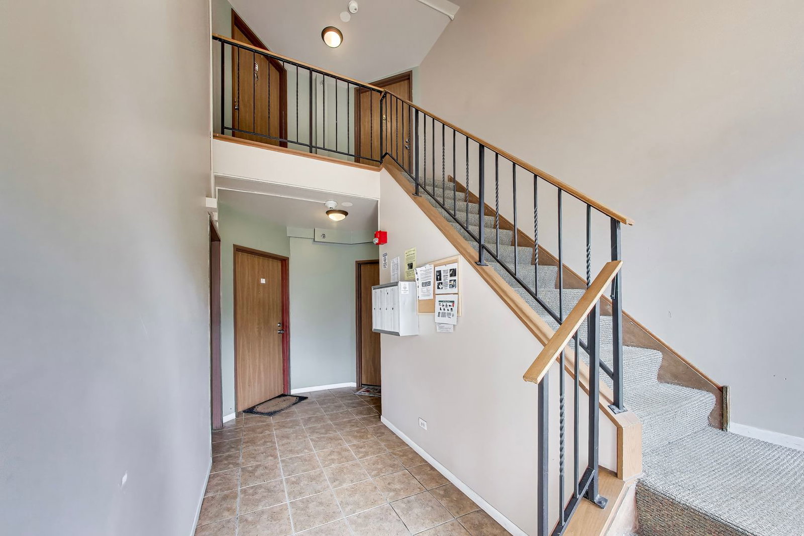 66 GANT Circle #E, Streamwood, IL 60107 — exterior view