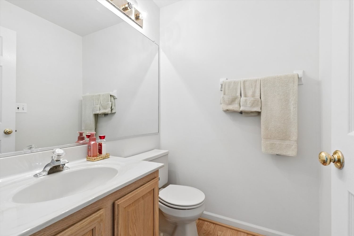 1176 Scott Court, Carol Stream, IL 60188 — living view