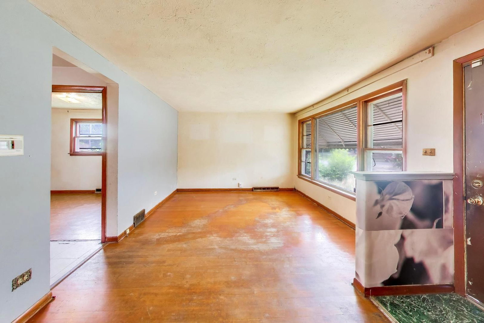 6506 S Laflin Street, Chicago, IL 60636 — kitchen view