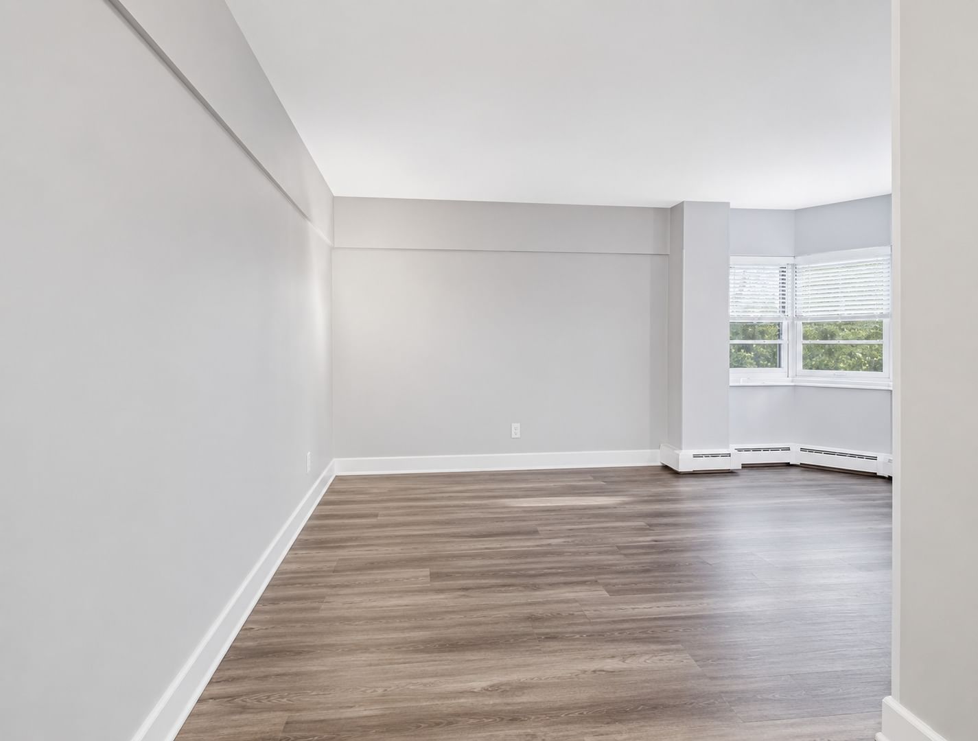 4960 N Marine Drive #214, Chicago, IL 60640 — kitchen view