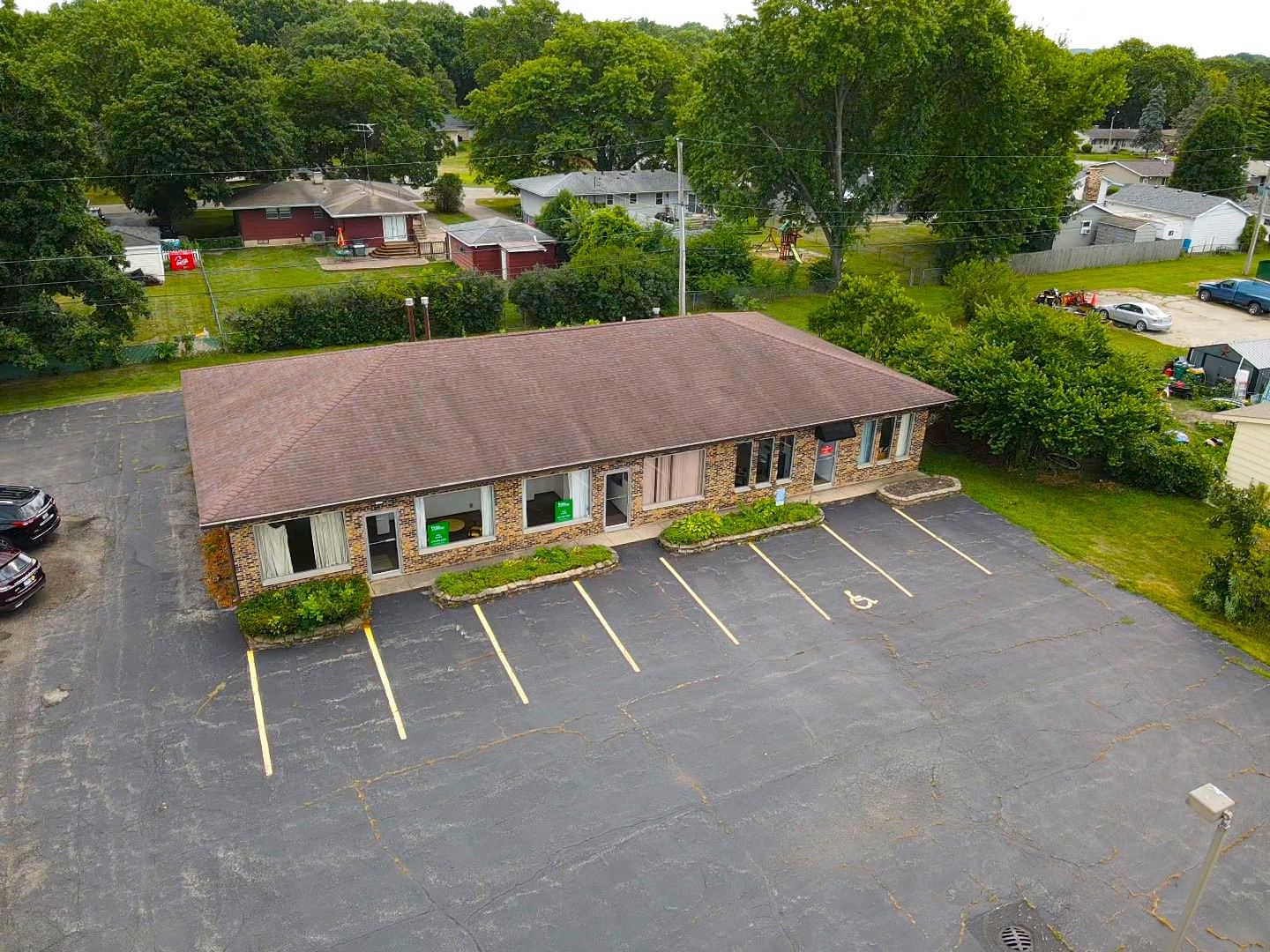 4901 W Elm Street, McHenry, IL 60050 — exterior view