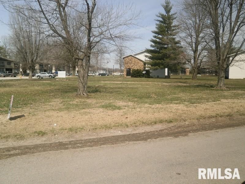 36 & 37 DELLA Street, Benton, IL 62812 — bedrooms view