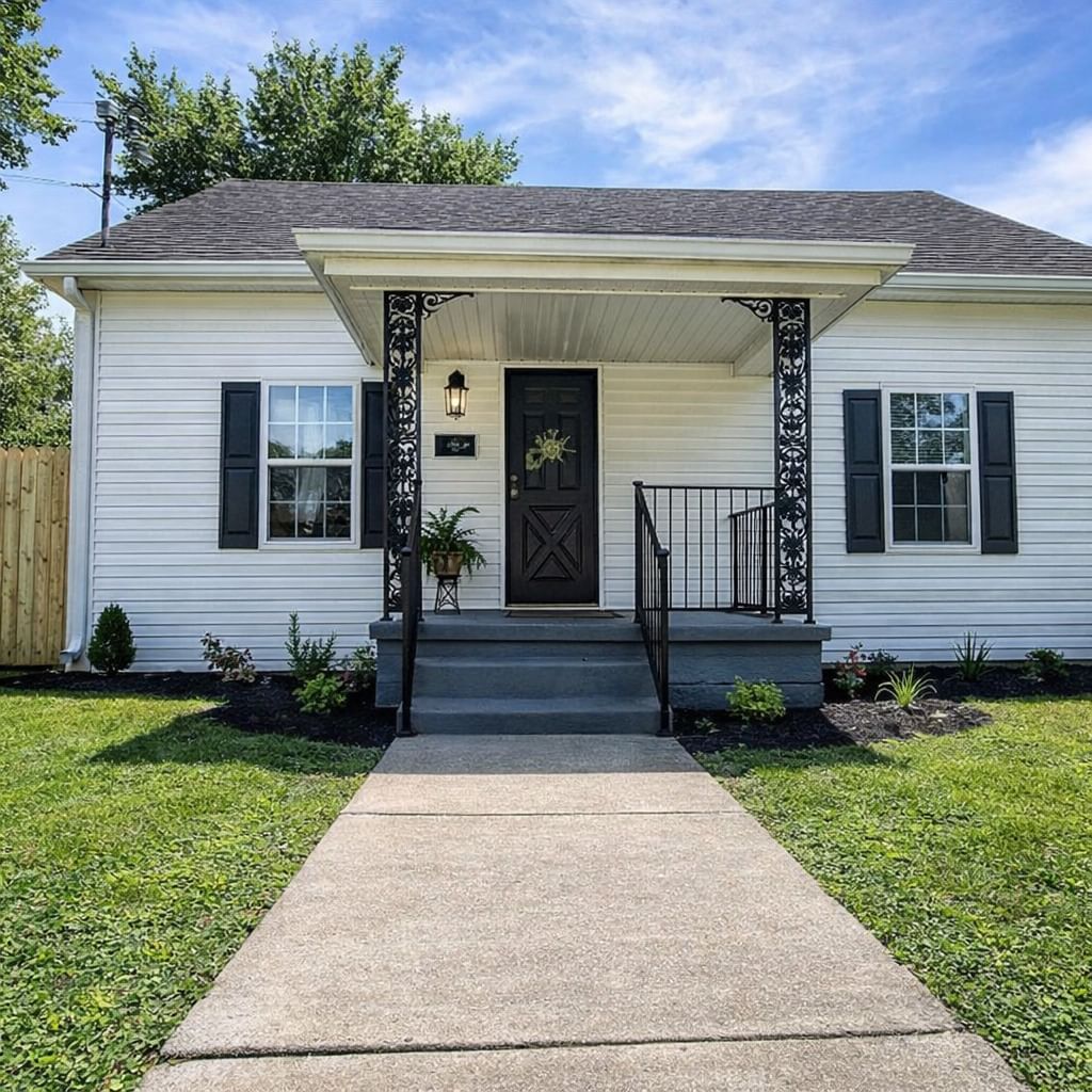 314 W 12TH Street, Metropolis, IL 62960 — exterior view