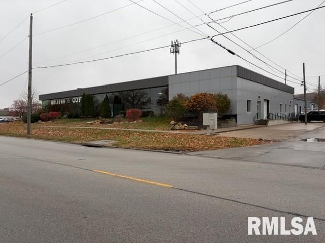 3800 RIVER Drive, Moline, IL 61265 — all view