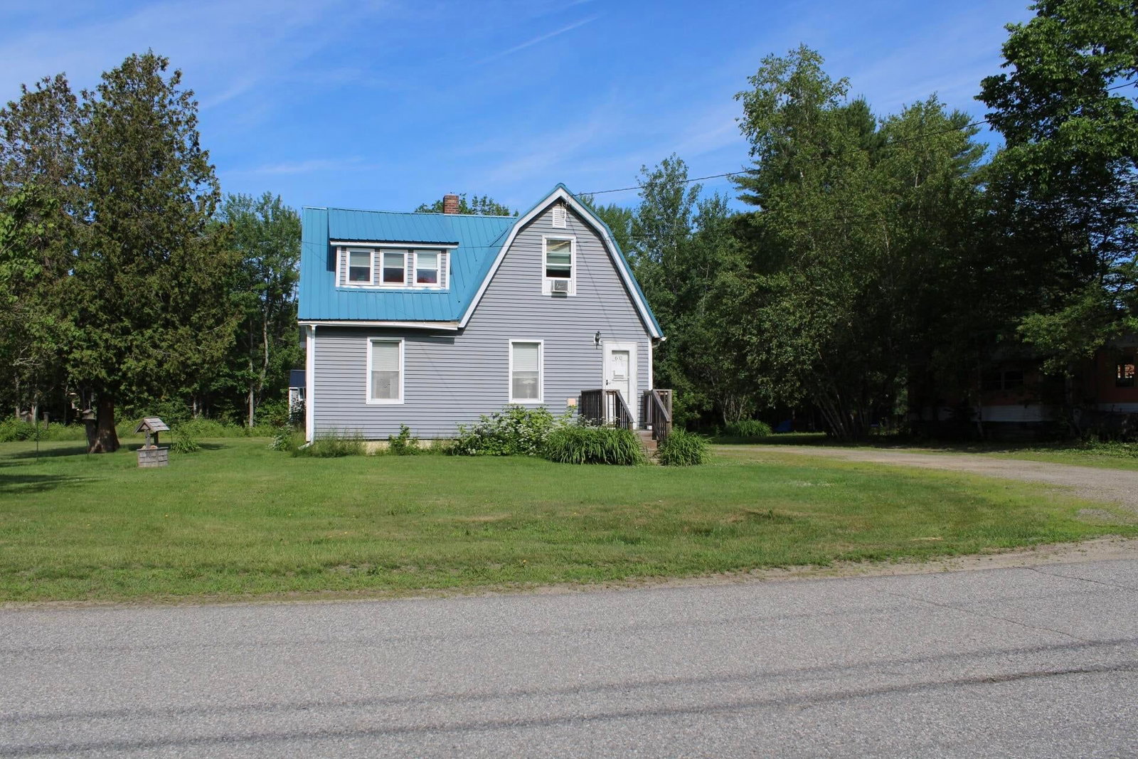 60 Penobscot Avenue, Howland, ME 04448 photo 2