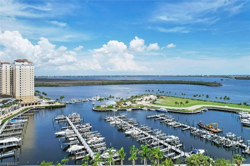 5920 Tarpon Gardens CIR photo 3