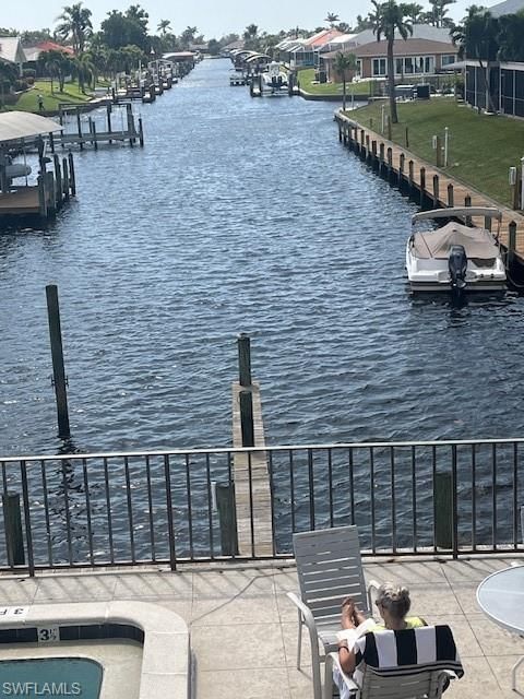 808 Cape Coral PKWY W photo 2