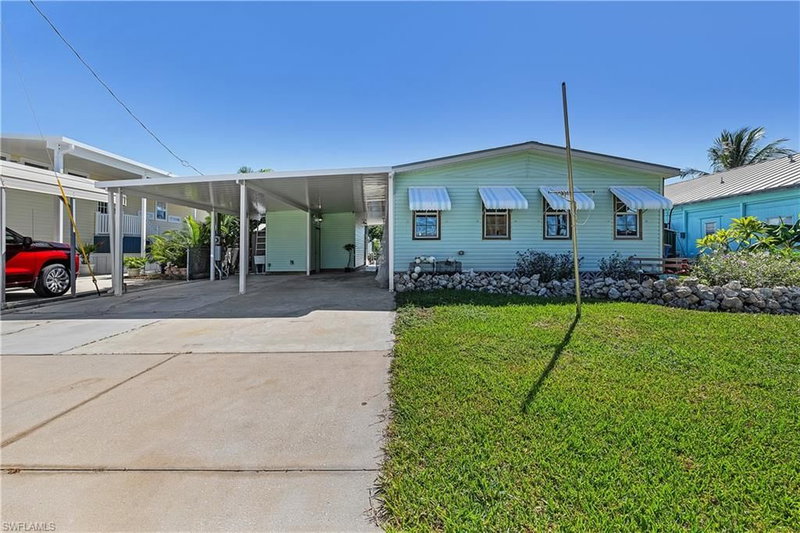 2592 York RD photo 2