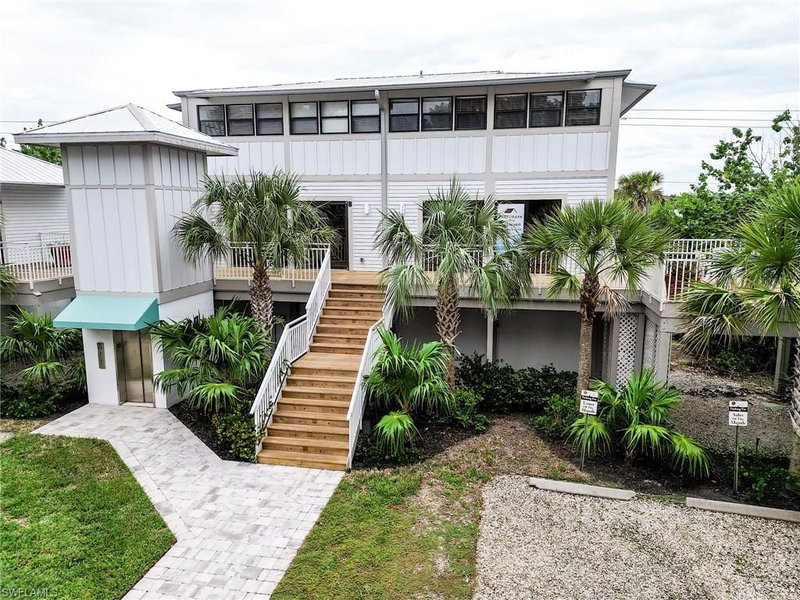 1149 Periwinkle WAY photo 1