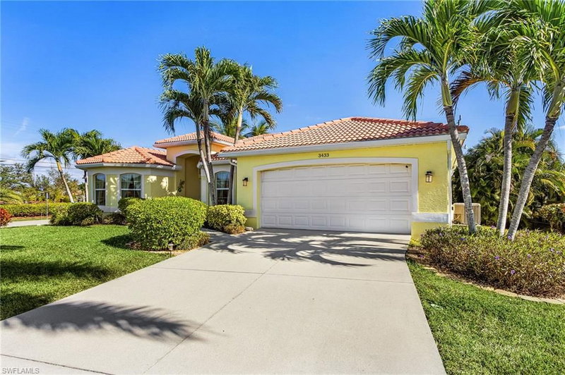 3433 7th LN photo 3