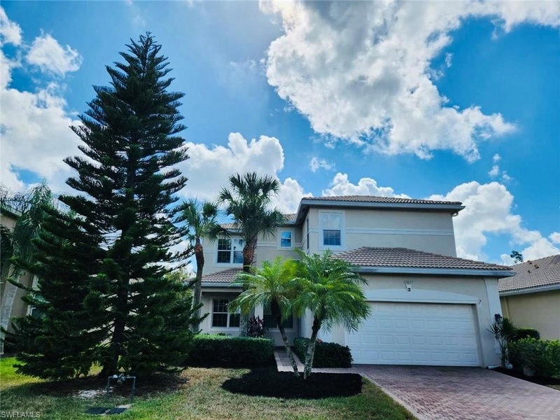 11079 Sparkleberry DR S photo 1