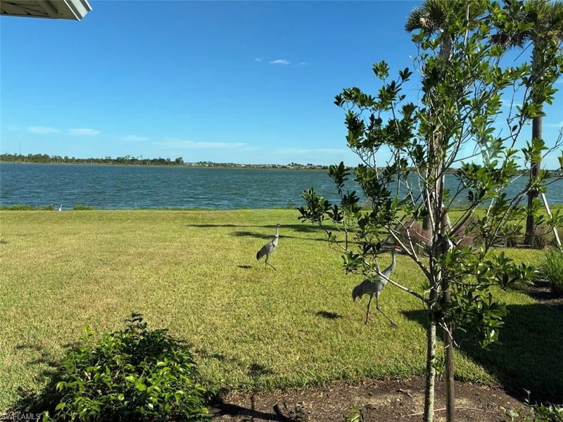 42211 Edgewater DR photo 3
