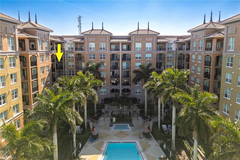 2825 Palm Beach BLVD photo 2