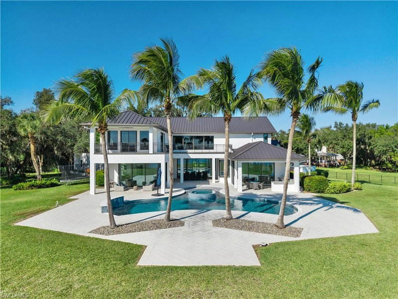 18090 Olga DR photo 5