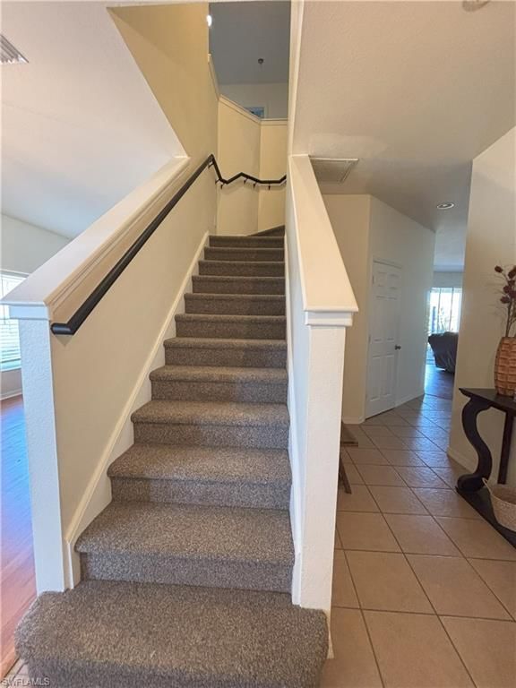 8042 Silver Birch WAY photo 2
